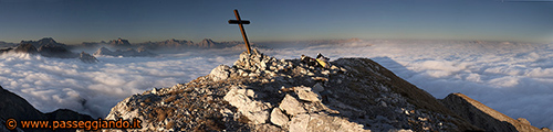 Panoramica dalla vetta del Pelf
